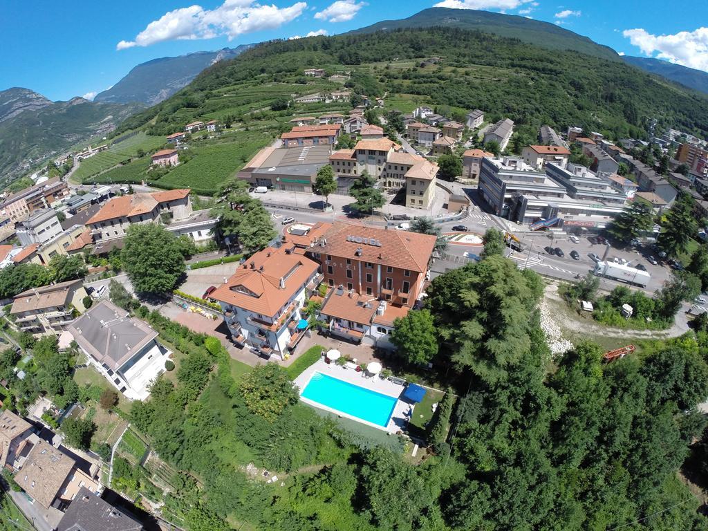 Hotel Sant'Ilario Роверето Екстериор снимка