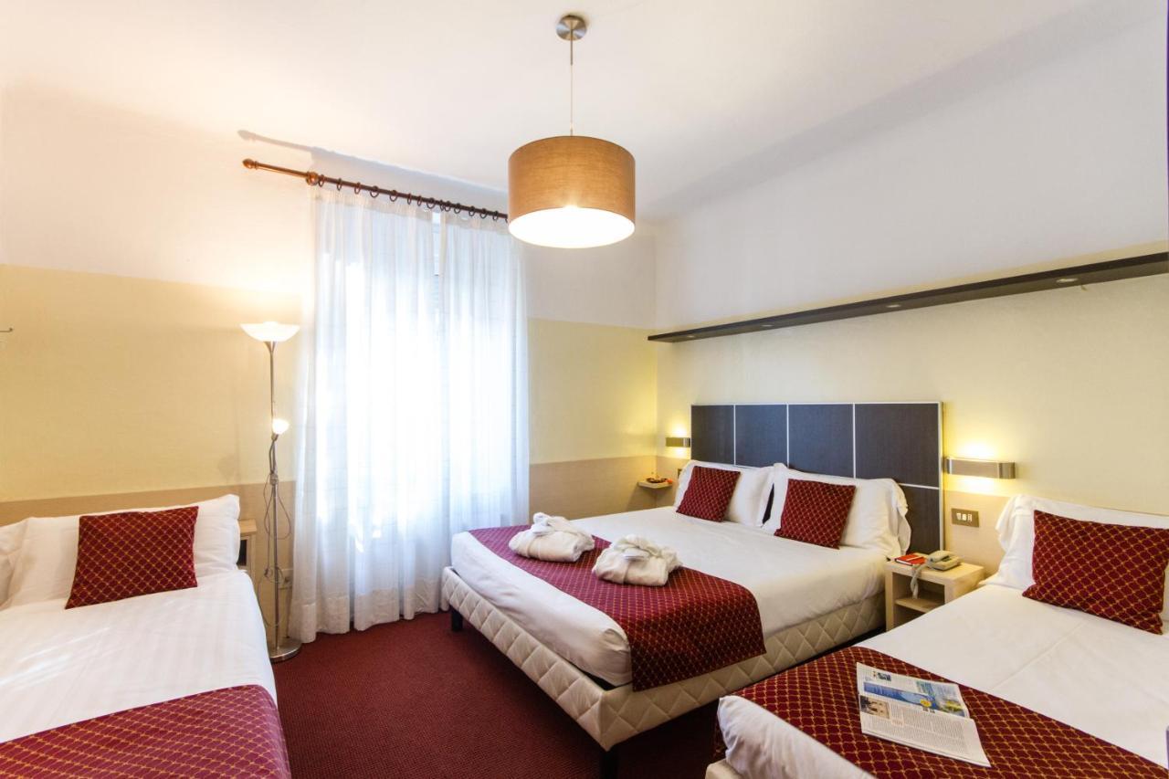 Hotel Sant'Ilario Роверето Екстериор снимка